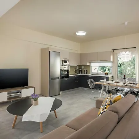 I Chania På 110 M². Soveværelser: 3. Private Badeværelser: 2. Lejlighed *