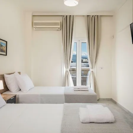 I Chania På 110 M². Soveværelser: 3. Private Badeværelser: 2. *